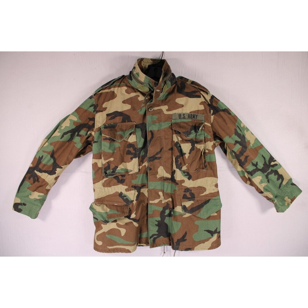 Vintage 1987 US Military M-65 Woodland Camo Field Jacket MediumDLA100-87-C-0372
